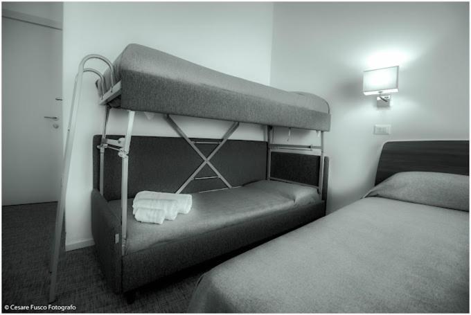 Hotel Caraibi Milano Marittima Ngoại thất bức ảnh