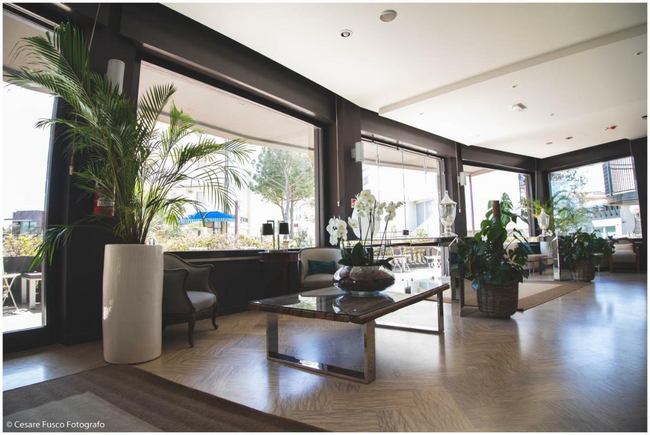 Hotel Caraibi Milano Marittima Ngoại thất bức ảnh