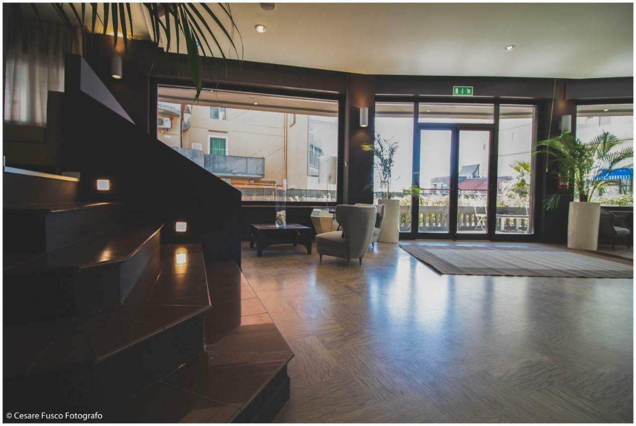 Hotel Caraibi Milano Marittima Ngoại thất bức ảnh