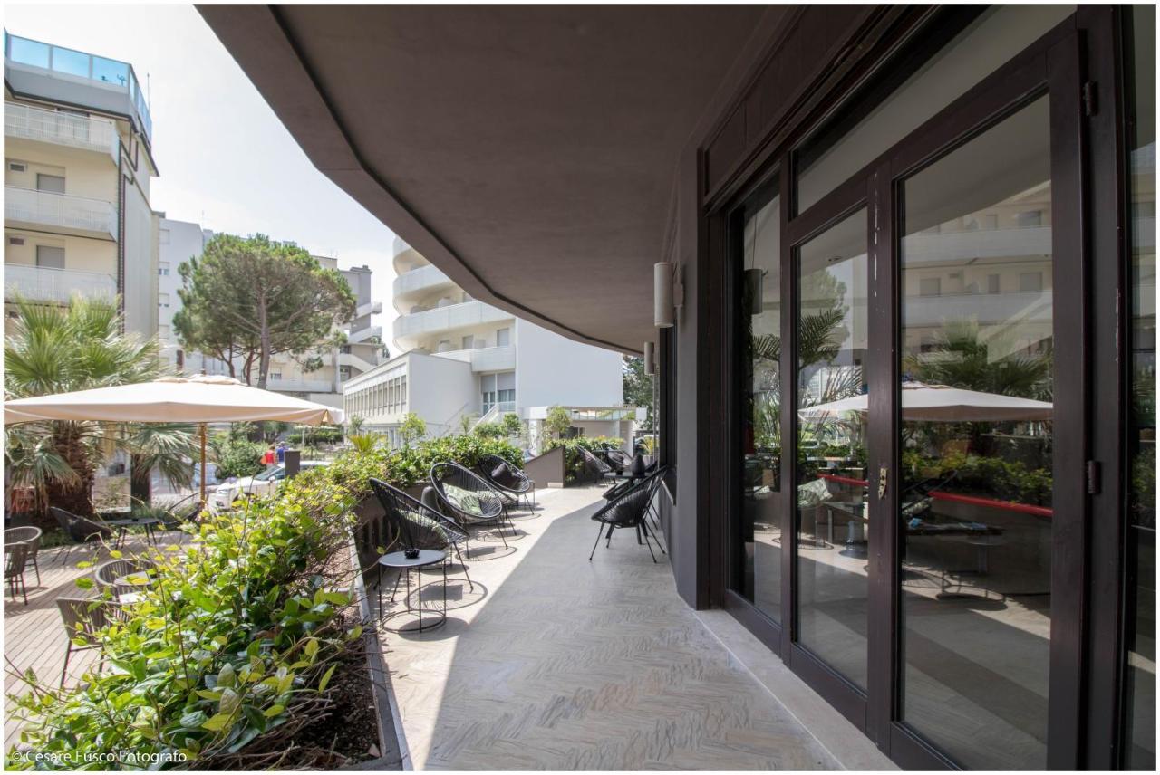 Hotel Caraibi Milano Marittima Ngoại thất bức ảnh